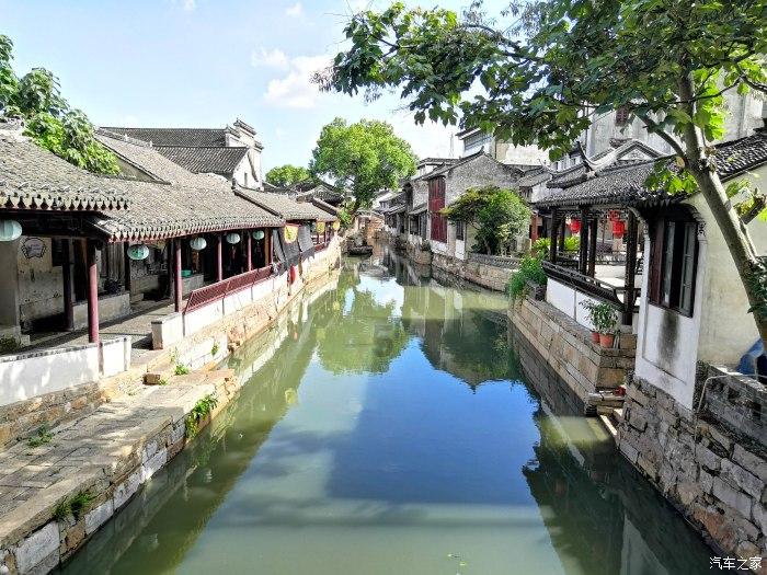 逃离复古经典房屋
